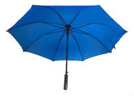 Automatiques bleus ouvrent le parapluie étroit, poignée droite d'Eva de parapluie solide de bâton fournisseur